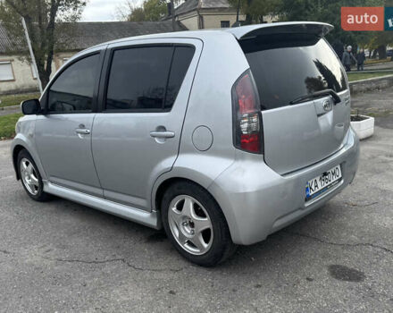 Сірий Дайхатсу Sirion, об'ємом двигуна 1.5 л та пробігом 236 тис. км за 6100 $, фото 1 на Automoto.ua