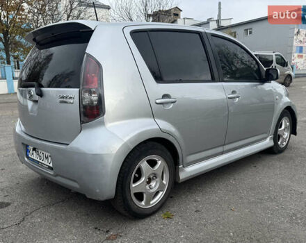 Сірий Дайхатсу Sirion, об'ємом двигуна 1.5 л та пробігом 236 тис. км за 6100 $, фото 3 на Automoto.ua