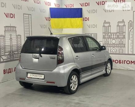 Сірий Дайхатсу Sirion, об'ємом двигуна 1.5 л та пробігом 231 тис. км за 4424 $, фото 1 на Automoto.ua