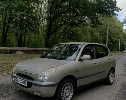 Сірий Дайхатсу Sirion, об'ємом двигуна 1 л та пробігом 200 тис. км за 2600 $, фото 1 на Automoto.ua