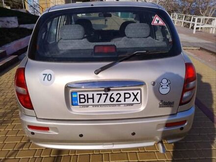 Сірий Дайхатсу Sirion, об'ємом двигуна 0.99 л та пробігом 190 тис. км за 3500 $, фото 1 на Automoto.ua