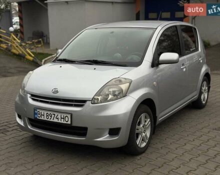 Серый Дайхатсу Сирион, объемом двигателя 1.3 л и пробегом 230 тыс. км за 4900 $, фото 1 на Automoto.ua