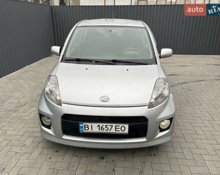 Серый Дайхатсу Сирион, объемом двигателя 1.5 л и пробегом 273 тыс. км за 3600 $, фото 1 на Automoto.ua