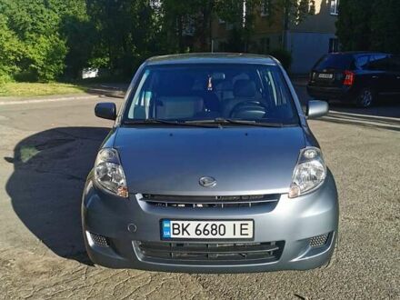 Дайхатсу Sirion 2008 у Луцьку на Automoto.ua Сірий Дайхатсу Sirion, об'ємом двигуна 1.3 л та пробігом 300 тис. км за 4150 $, фото 1 на Automoto.ua