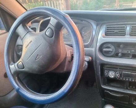Синій Дайхатсу Sirion, об'ємом двигуна 0.99 л та пробігом 248 тис. км за 2300 $, фото 2 на Automoto.ua