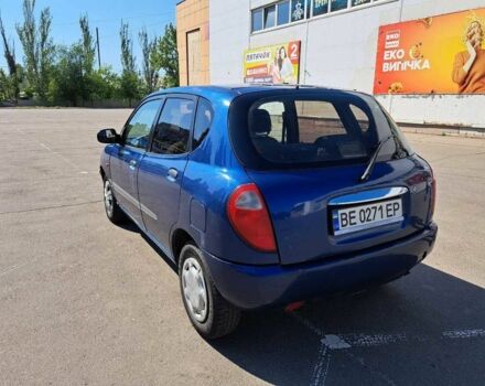 Синій Дайхатсу Sirion, об'ємом двигуна 1 л та пробігом 289 тис. км за 2500 $, фото 5 на Automoto.ua