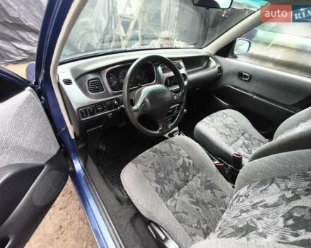 Синий Дайхатсу Сирион, объемом двигателя 0.99 л и пробегом 249 тыс. км за 2750 $, фото 10 на Automoto.ua