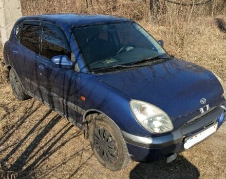 Синій Дайхатсу Sirion, об'ємом двигуна 1 л та пробігом 250 тис. км за 1800 $, фото 3 на Automoto.ua