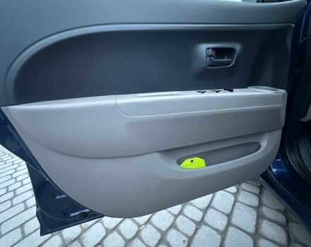 Синий Дайхатсу Сирион, объемом двигателя 1.3 л и пробегом 248 тыс. км за 5990 $, фото 18 на Automoto.ua