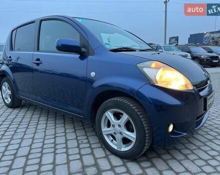 Синій Дайхатсу Sirion, об'ємом двигуна 1.3 л та пробігом 248 тис. км за 5990 $, фото 2 на Automoto.ua