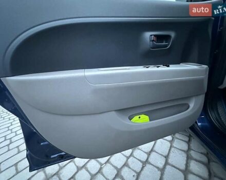 Синій Дайхатсу Sirion, об'ємом двигуна 1.3 л та пробігом 248 тис. км за 5990 $, фото 18 на Automoto.ua