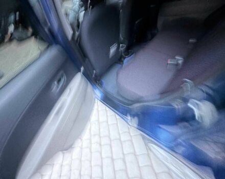 Синий Дайхатсу Сирион, объемом двигателя 1.3 л и пробегом 248 тыс. км за 5990 $, фото 10 на Automoto.ua