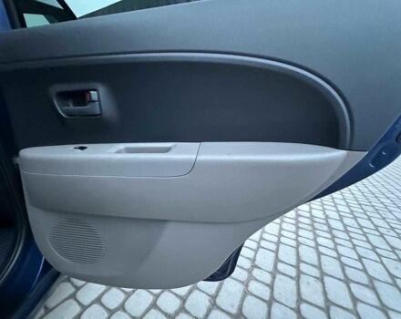 Синий Дайхатсу Сирион, объемом двигателя 1.3 л и пробегом 248 тыс. км за 5990 $, фото 20 на Automoto.ua