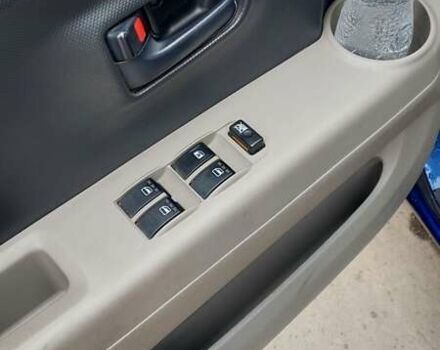 Синій Дайхатсу Sirion, об'ємом двигуна 1.3 л та пробігом 244 тис. км за 2900 $, фото 10 на Automoto.ua