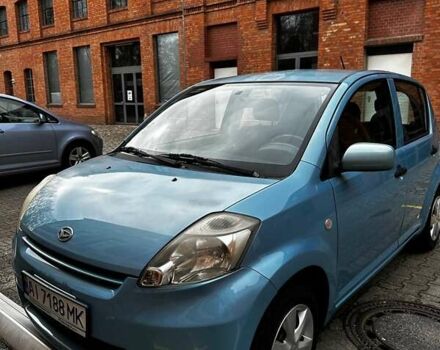 Синій Дайхатсу Sirion, об'ємом двигуна 1 л та пробігом 150 тис. км за 4200 $, фото 38 на Automoto.ua