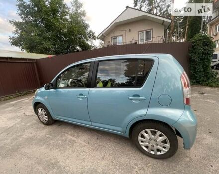 Синій Дайхатсу Sirion, об'ємом двигуна 1.3 л та пробігом 240 тис. км за 4000 $, фото 1 на Automoto.ua