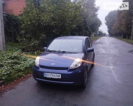 Синій Дайхатсу Sirion, об'ємом двигуна 1.3 л та пробігом 266 тис. км за 3300 $, фото 1 на Automoto.ua