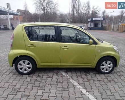 Зелений Дайхатсу Sirion, об'ємом двигуна 1.3 л та пробігом 161 тис. км за 5950 $, фото 1 на Automoto.ua