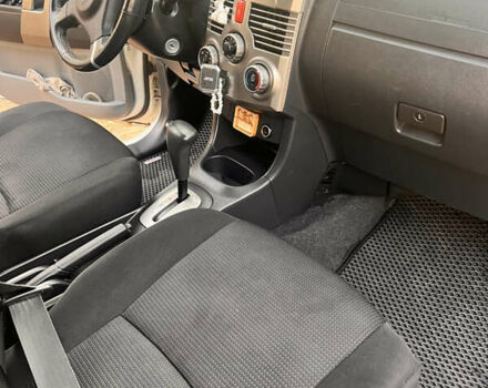 Белый Дайхатсу Териос, объемом двигателя 1.5 л и пробегом 180 тыс. км за 7000 $, фото 4 на Automoto.ua