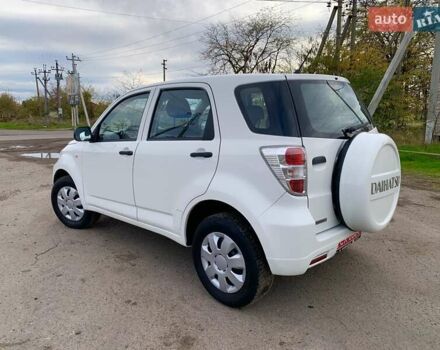 Дайхатсу Териос 2009 в Одессе на Automoto.ua Белый Дайхатсу Териос, объемом двигателя 1.5 л и пробегом 179 тыс. км за 7800 $, фото 8 на Automoto.ua