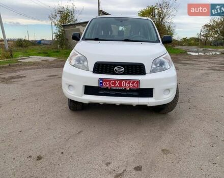 Дайхатсу Териос 2009 в Одессе на Automoto.ua Белый Дайхатсу Териос, объемом двигателя 1.5 л и пробегом 179 тыс. км за 7800 $, фото 2 на Automoto.ua