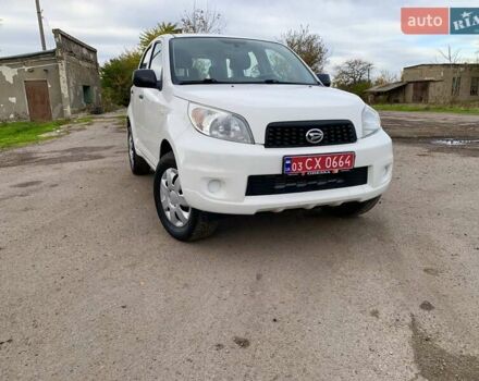 Дайхатсу Териос 2009 в Одессе на Automoto.ua Белый Дайхатсу Териос, объемом двигателя 1.5 л и пробегом 179 тыс. км за 7800 $, фото 1 на Automoto.ua