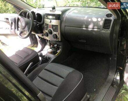 Черный Дайхатсу Териос, объемом двигателя 1.3 л и пробегом 160 тыс. км за 6950 $, фото 3 на Automoto.ua