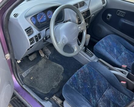 Фиолетовый Дайхатсу Териос, объемом двигателя 1.3 л и пробегом 300 тыс. км за 2500 $, фото 4 на Automoto.ua