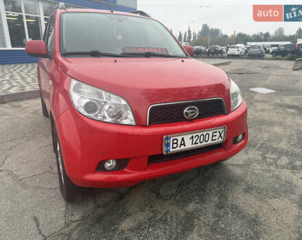 Червоний Дайхатсу Terios, об'ємом двигуна 1.5 л та пробігом 198 тис. км за 6900 $, фото 1 на Automoto.ua