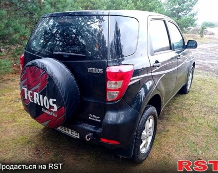 Дайхатсу Terios, об'ємом двигуна 1.5 л та пробігом 180 тис. км за 6500 $, фото 4 на Automoto.ua