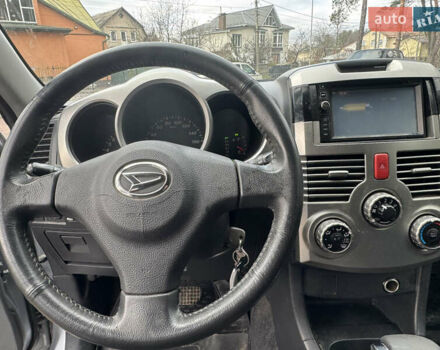 Сірий Дайхатсу Terios, об'ємом двигуна 1.5 л та пробігом 130 тис. км за 5999 $, фото 13 на Automoto.ua