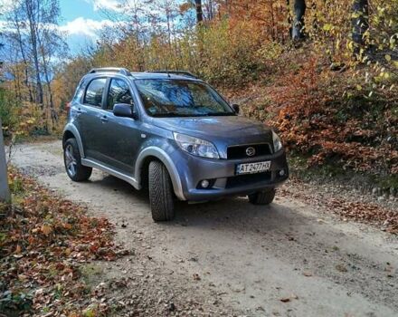 Дайхатсу Terios 2007 у Коломые на Automoto.ua Сірий Дайхатсу Terios, об'ємом двигуна 1.5 л та пробігом 180 тис. км за 7200 $, фото 1 на Automoto.ua