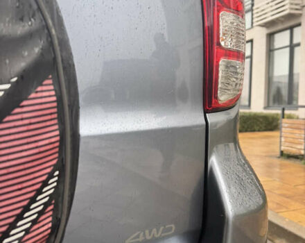 Серый Дайхатсу Териос, объемом двигателя 1.5 л и пробегом 139 тыс. км за 7999 $, фото 21 на Automoto.ua