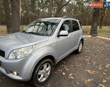 Сірий Дайхатсу Terios, об'ємом двигуна 1.5 л та пробігом 130 тис. км за 5999 $, фото 9 на Automoto.ua