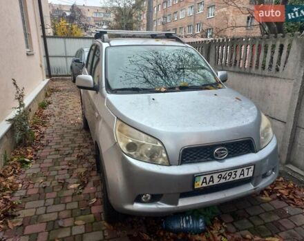 Серый Дайхатсу Териос, объемом двигателя 1.5 л и пробегом 107 тыс. км за 7000 $, фото 5 на Automoto.ua