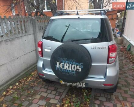 Серый Дайхатсу Териос, объемом двигателя 1.5 л и пробегом 107 тыс. км за 7000 $, фото 3 на Automoto.ua