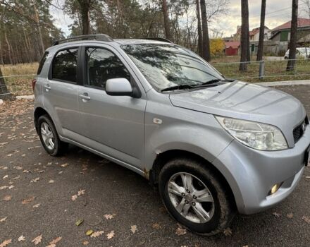 Серый Дайхатсу Териос, объемом двигателя 1.5 л и пробегом 140 тыс. км за 5999 $, фото 1 на Automoto.ua