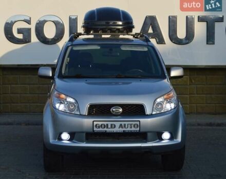 Серый Дайхатсу Териос, объемом двигателя 1.5 л и пробегом 79 тыс. км за 9700 $, фото 4 на Automoto.ua