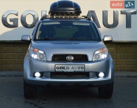 Серый Дайхатсу Териос, объемом двигателя 1.5 л и пробегом 79 тыс. км за 9700 $, фото 3 на Automoto.ua