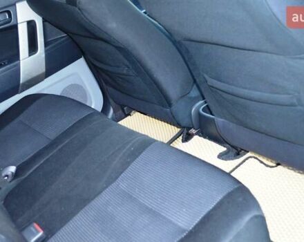 Серый Дайхатсу Териос, объемом двигателя 1.5 л и пробегом 79 тыс. км за 9700 $, фото 34 на Automoto.ua