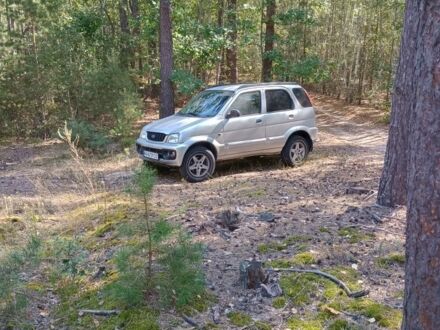 Дайхатсу Териос 2004 в Измаиле на Automoto.ua Серый Дайхатсу Териос, объемом двигателя 1.3 л и пробегом 205 тыс. км за 4900 $, фото 1 на Automoto.ua