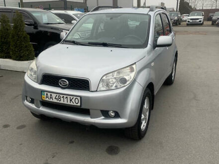 Серый Дайхатсу Териос, объемом двигателя 1.5 л и пробегом 277 тыс. км за 6500 $, фото 1 на Automoto.ua