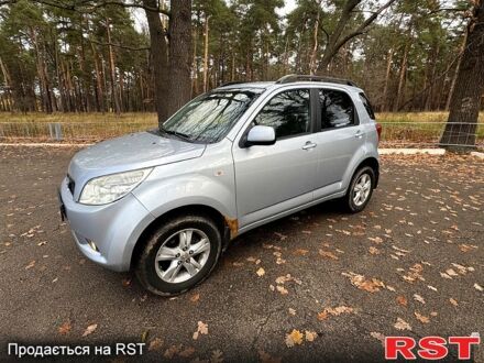 Серый Дайхатсу Териос, объемом двигателя 1.5 л и пробегом 140 тыс. км за 5999 $, фото 1 на Automoto.ua