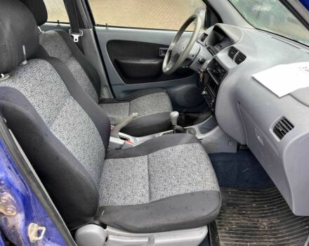 Синій Дайхатсу Terios, об'ємом двигуна 1.3 л та пробігом 290 тис. км за 3690 $, фото 3 на Automoto.ua