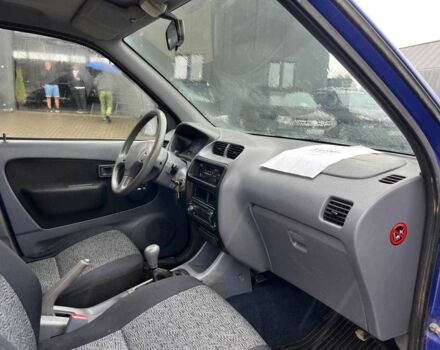 Синій Дайхатсу Terios, об'ємом двигуна 1.3 л та пробігом 290 тис. км за 3690 $, фото 2 на Automoto.ua