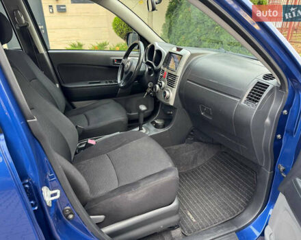 Синий Дайхатсу Териос, объемом двигателя 1.5 л и пробегом 125 тыс. км за 7500 $, фото 19 на Automoto.ua
