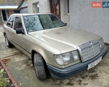 Бежевий Даймлер Даімлєр, об'ємом двигуна 0 л та пробігом 254 тис. км за 1400 $, фото 2 на Automoto.ua