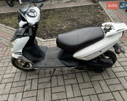 Белый Дефиант Норрис, объемом двигателя 0.5 л и пробегом 8 тыс. км за 311 $, фото 1 на Automoto.ua