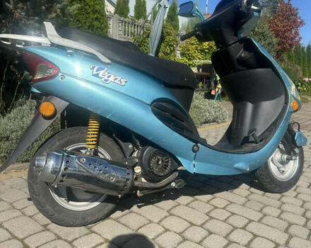 Синій Дефіант Вєгас, об'ємом двигуна 0.12 л та пробігом 7 тис. км за 484 $, фото 4 на Automoto.ua