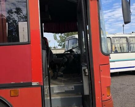 Червоний Денніс Джавелін, об'ємом двигуна 8.3 л та пробігом 400 тис. км за 7000 $, фото 4 на Automoto.ua